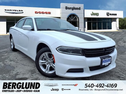 2022 Dodge Charger SXT Sedan