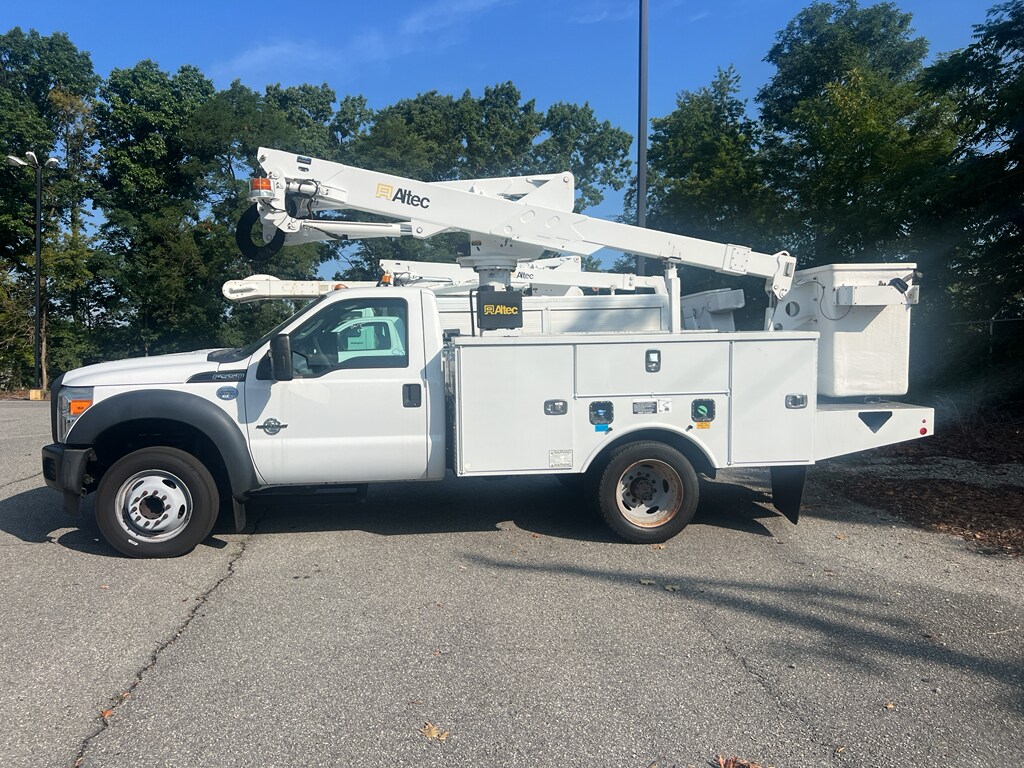 Used 2015 Ford F-550 XL Standard Cab