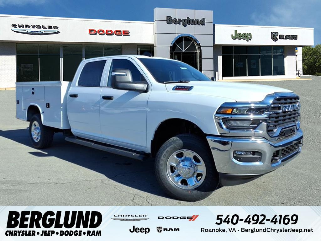 New 2026 Ram 2500 TRADESMAN CREW CAB 4X4 8' BOX Pickup