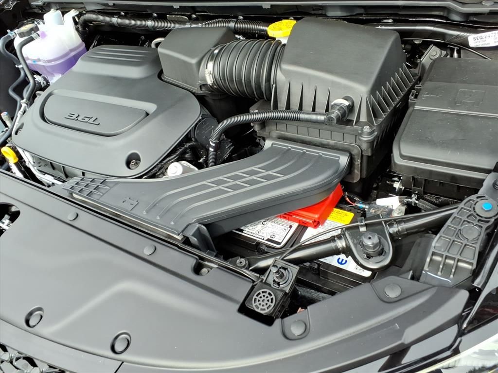 2026 Chrysler Pacifica Select - Photo 34