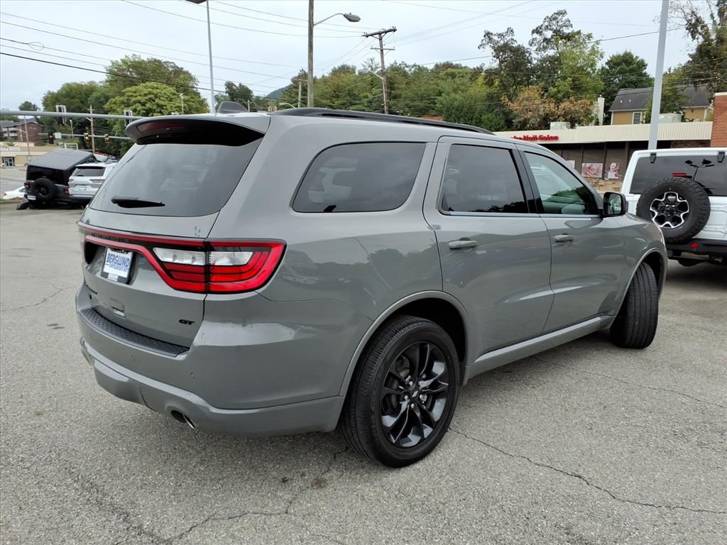 2023 Dodge Durango GT photo 3