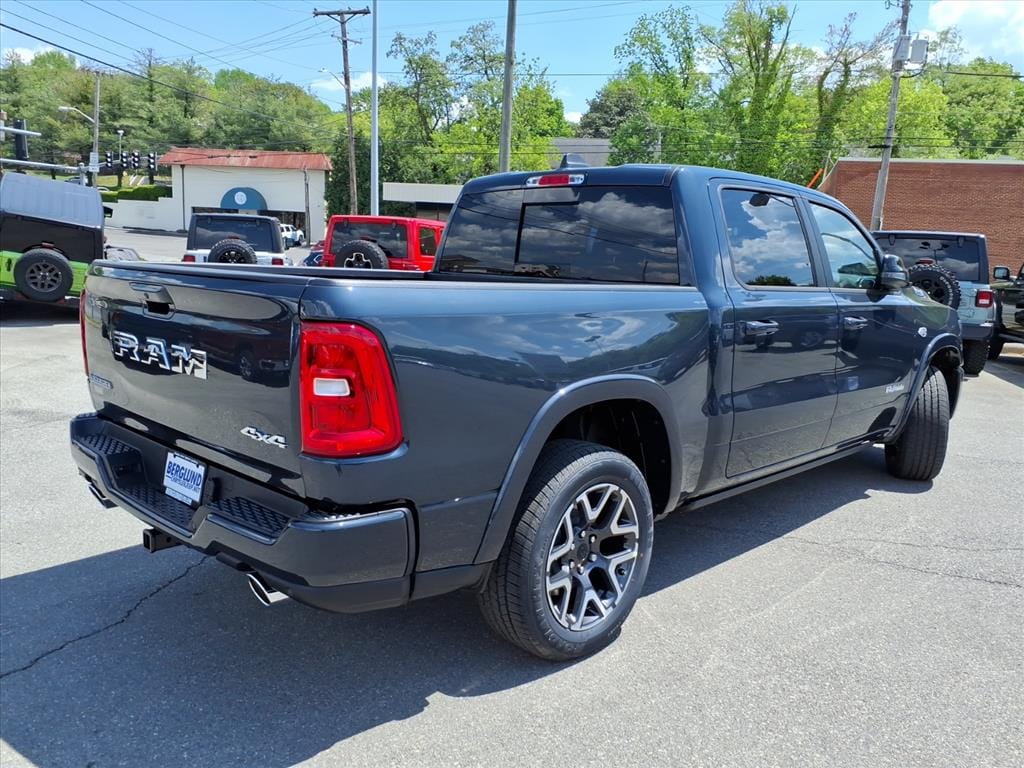 New 2026 Ram 1500 LARAMIE CREW CAB 4X4 5'7 BOX Pickup