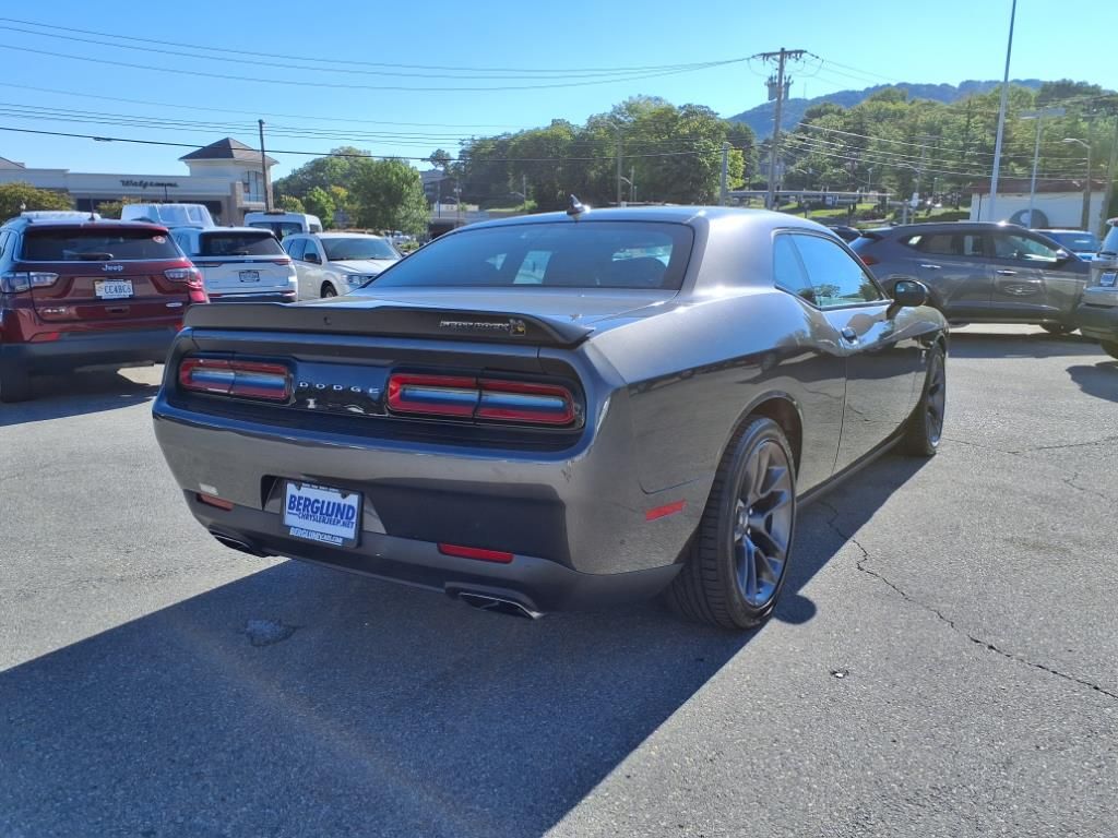 2023 Dodge Challenger R/T Scat Pack photo 4