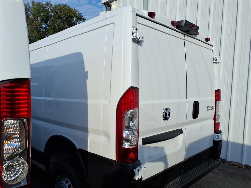 New 2025 Ram ProMaster PROMASTER 1500 TRADESMAN CARGO VAN LOW ROOF 118' W Cargo Van