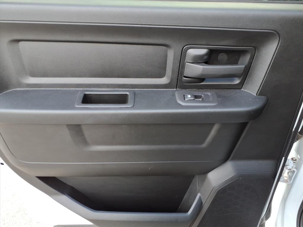 2025 RAM 2500 Tradesman - Photo 34