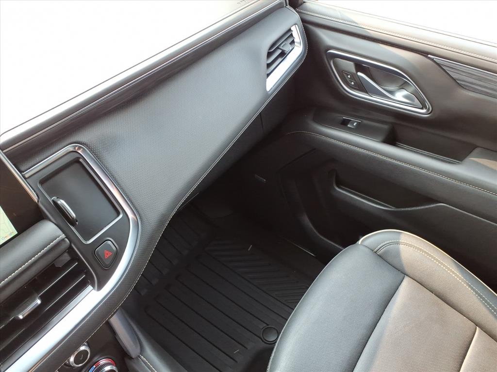 2024 GMC Yukon SLT - Photo 33