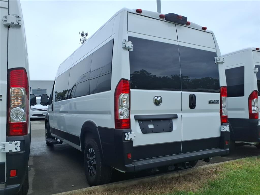 New 2026 Ram ProMaster PROMASTER 2500 SLT+ WINDOW VAN HIGH ROOF 159' WB Cargo Van