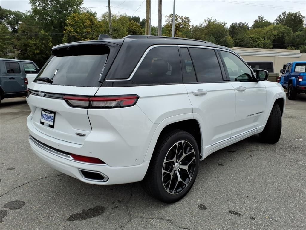 New 2025 Jeep Grand Cherokee SUMMIT RESERVE 4X4 Sport Utility