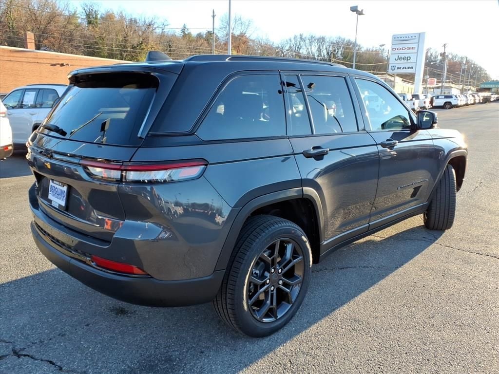 New 2025 Jeep Grand Cherokee LIMITED 4X4 Sport Utility