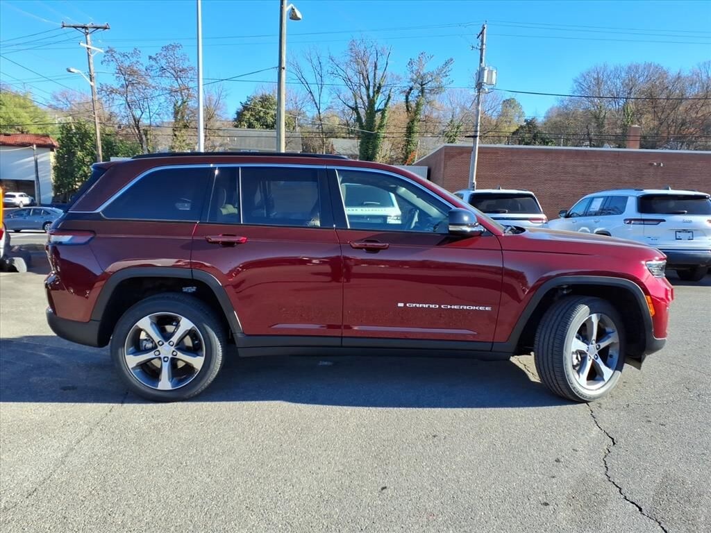 New 2025 Jeep Grand Cherokee LIMITED 4X4 Sport Utility