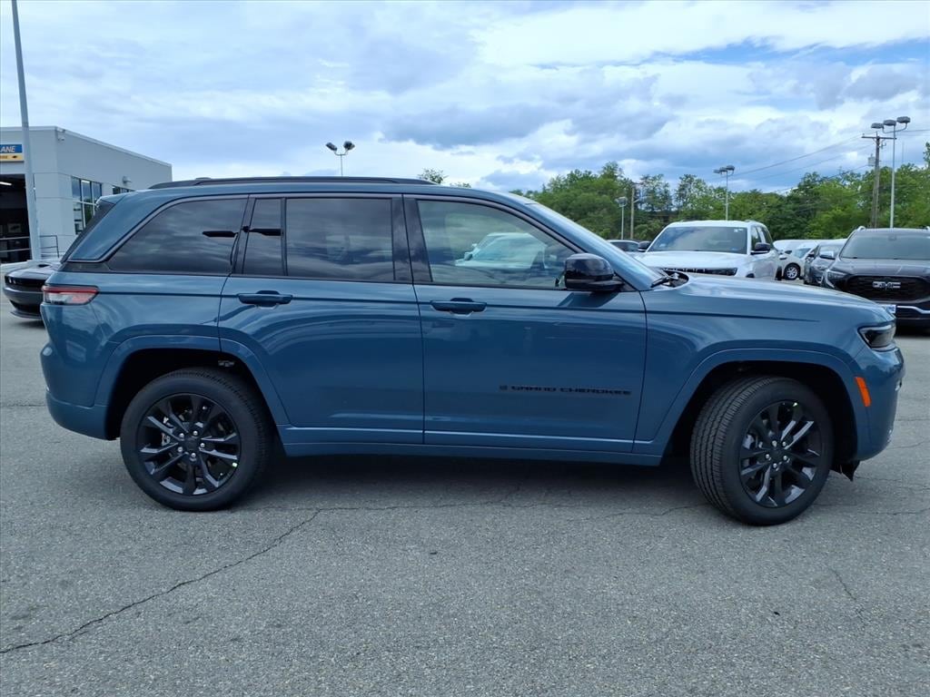 New 2026 Jeep Grand Cherokee LIMITED RESERVE 4X4 Sport Utility