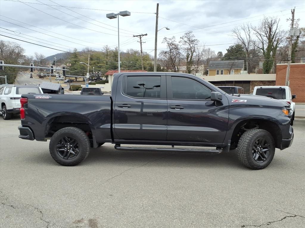 Used 2024 Chevrolet Silverado Custom Trail Boss Crew Cab