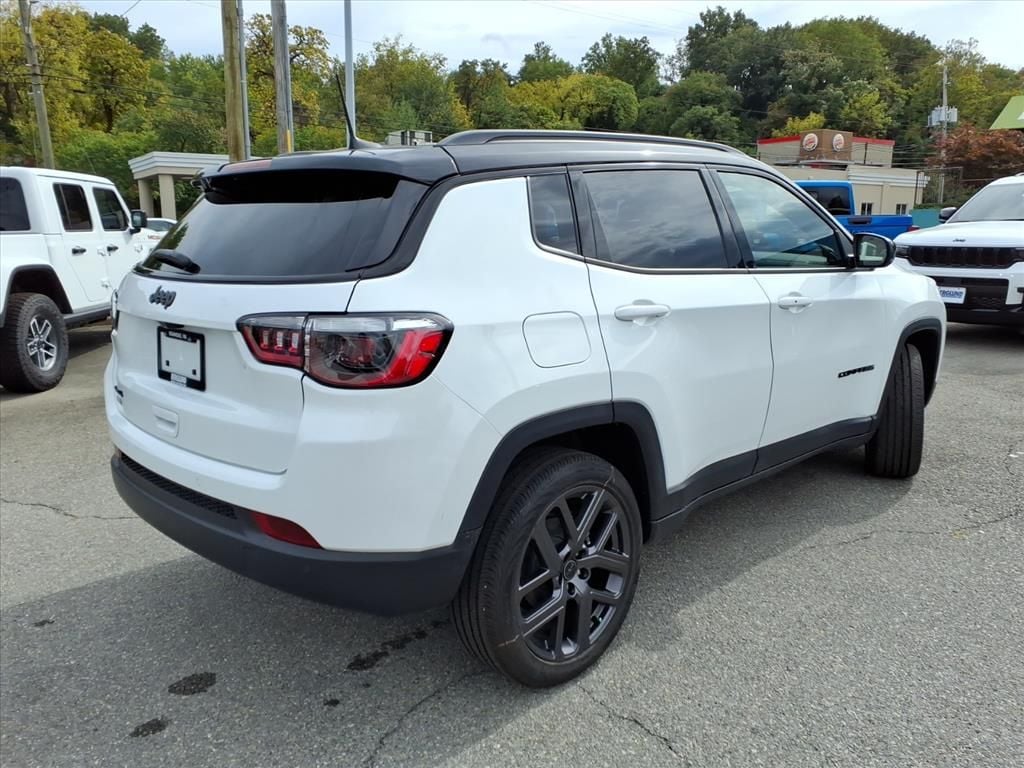 New 2026 Jeep Compass LIMITED ALTITUDE 4X4 Sport Utility
