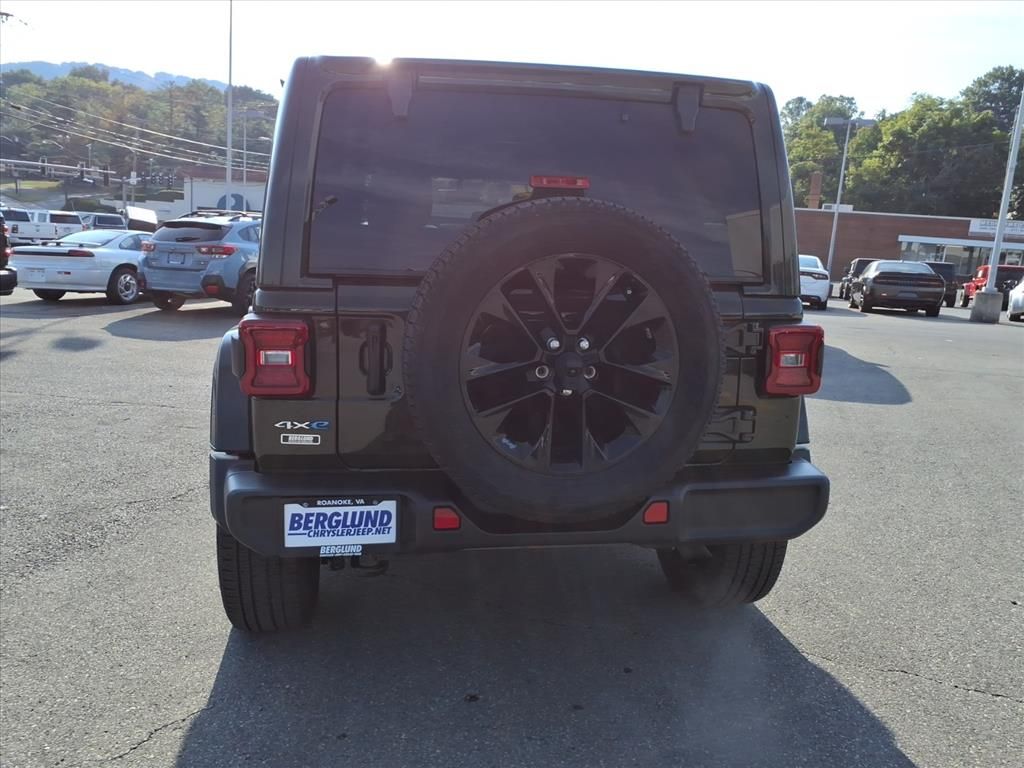 2021 Jeep Wrangler Unlimited Sahara 4xe photo 3
