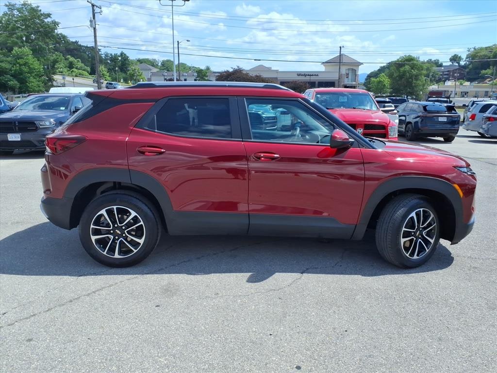 Used 2025 Chevrolet Trailblazer LT Sport Utility