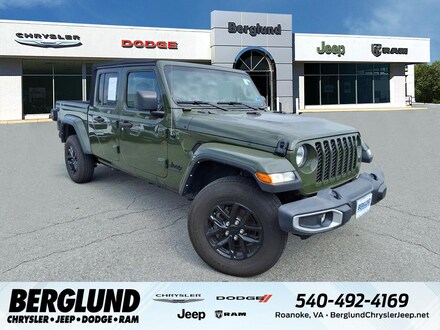 2022 Jeep Gladiator Sport S Crew Cab