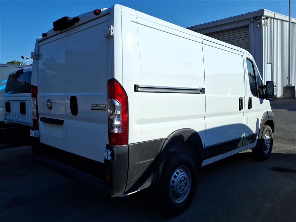 New 2025 Ram ProMaster PROMASTER 1500 TRADESMAN CARGO VAN LOW ROOF 118' W Cargo Van