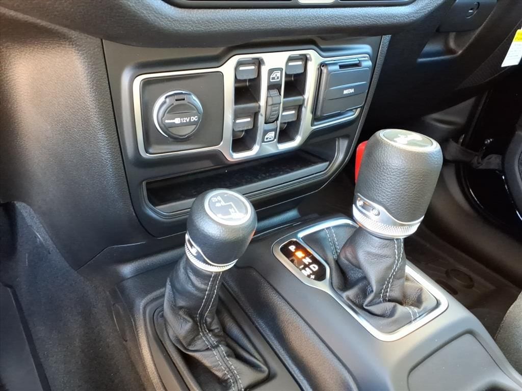 2026 Jeep Wrangler 4-Door Sport S - Photo 26