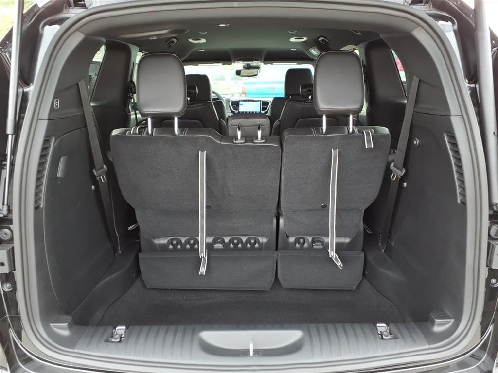 2026 Chrysler Pacifica Select - Photo 10