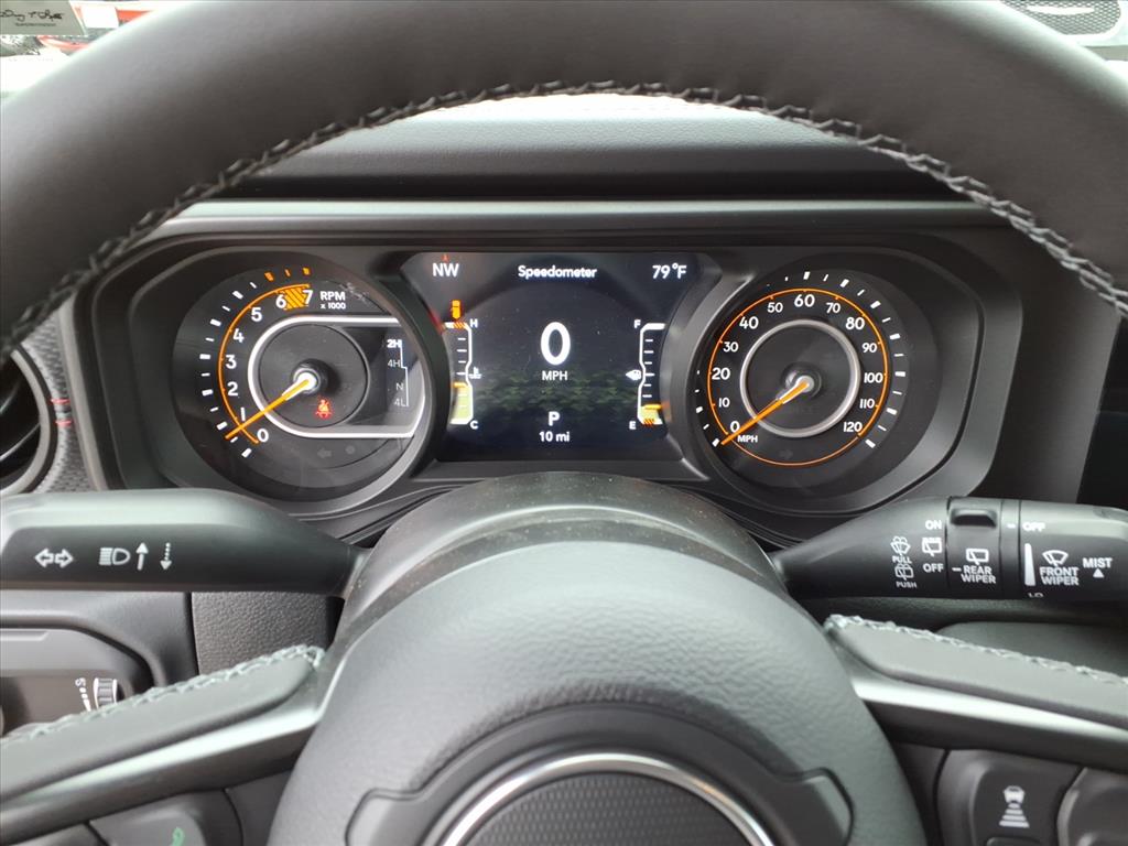 2025 Jeep Wrangler 4-Door Rubicon - Photo 18