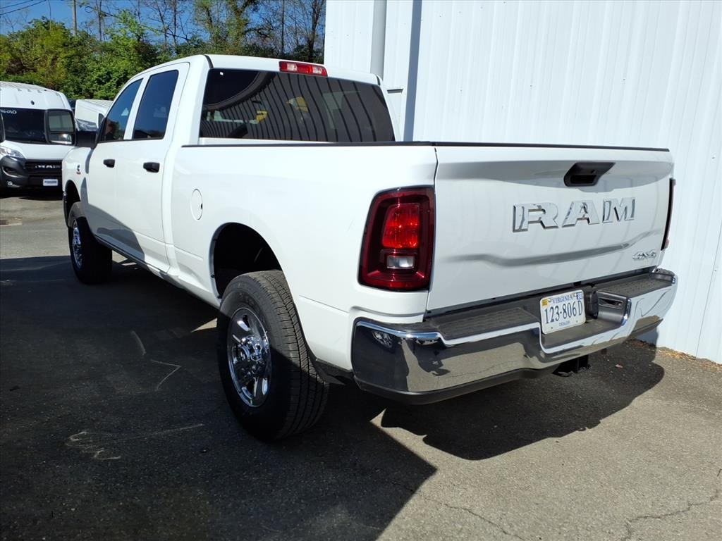New 2026 Ram 2500 TRADESMAN CREW CAB 4X4 6'4 BOX Pickup