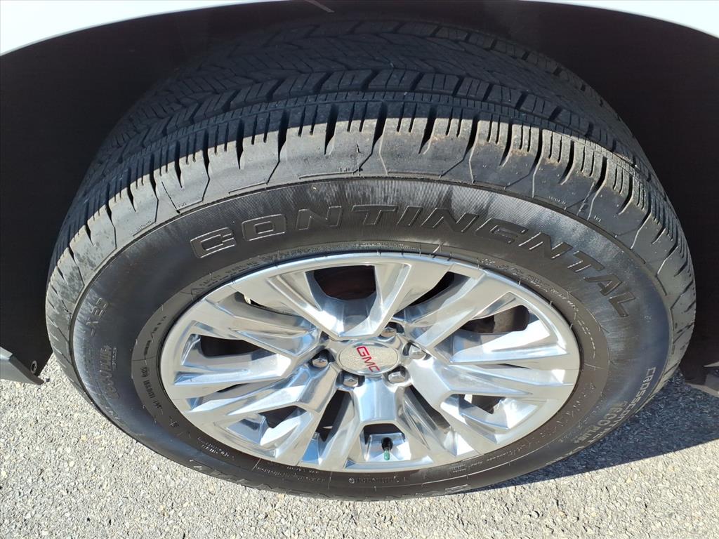 2022 GMC Yukon SLT - Photo 10