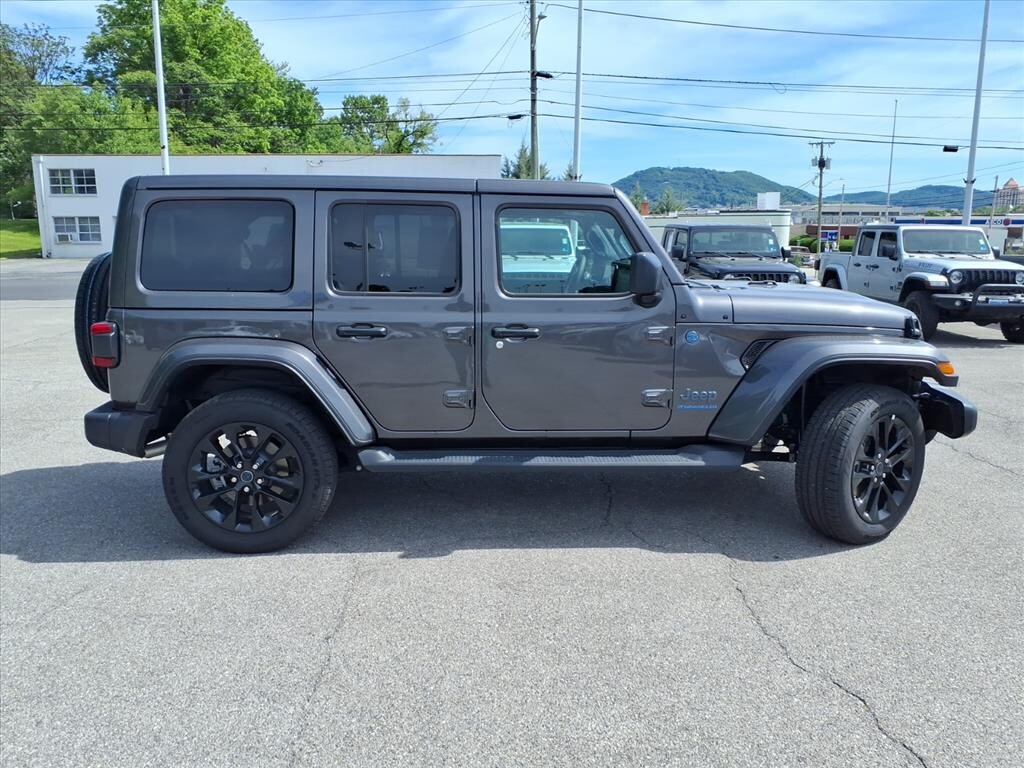 Used 2025 Jeep Wrangler 4xe Sahara Sport Utility
