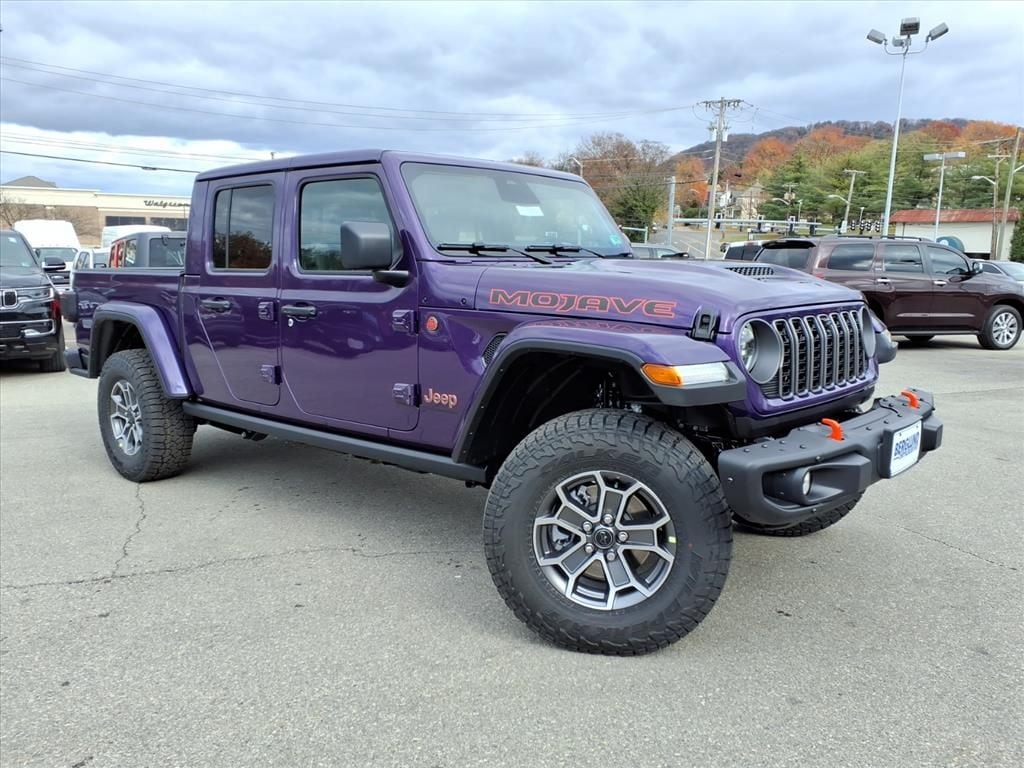 New 2026 Jeep Gladiator MOJAVE X 4X4 Pickup