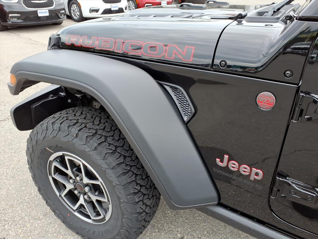 2025 Jeep Wrangler 4-Door Rubicon - Photo 35
