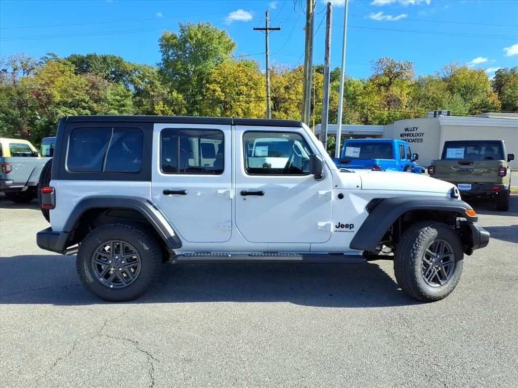 New 2026 Jeep Wrangler 4-DOOR SPORT S Sport Utility