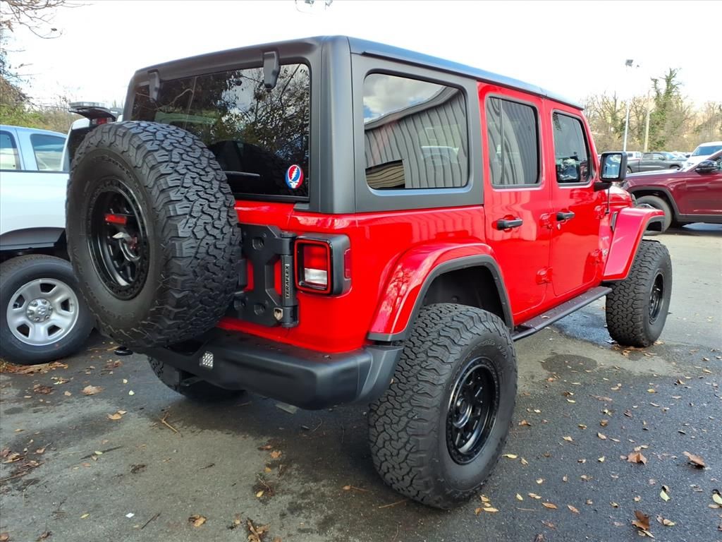 2018 Jeep Wrangler Sahara Sport photo 4
