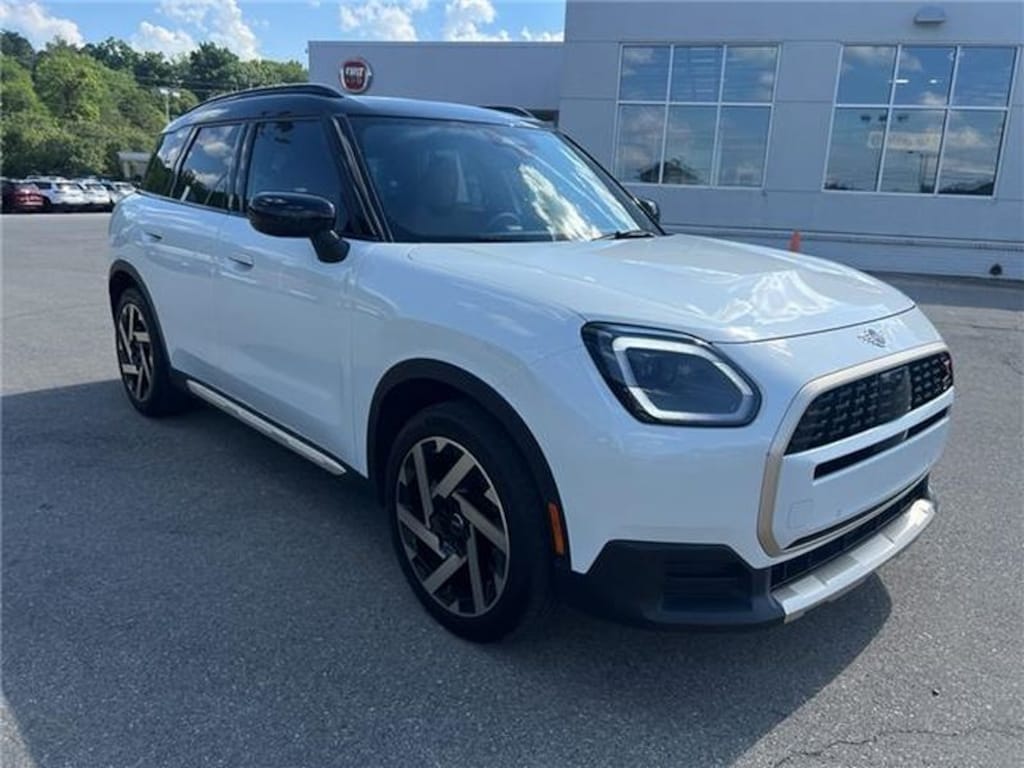 Used 2025 MINI Countryman S Sport Utility