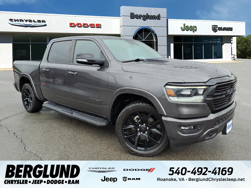 2022 RAM 1500 Laramie 4x4 Crew Cab 5'7's photo