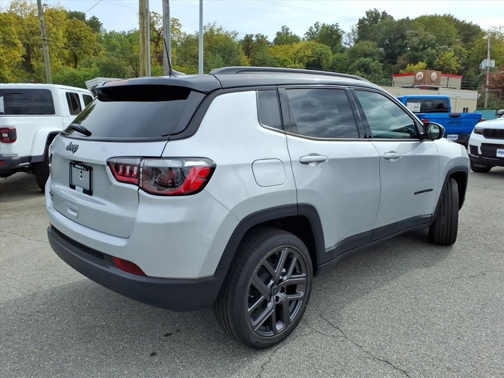 New 2026 Jeep Compass LIMITED ALTITUDE 4X4 Sport Utility