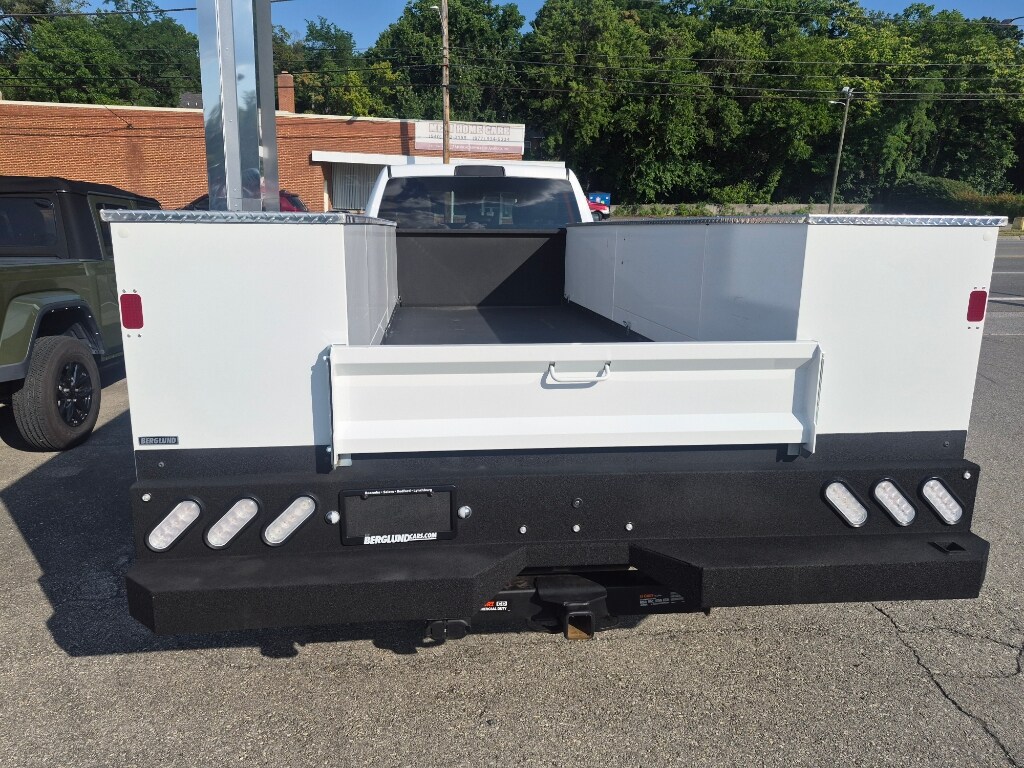 Used 2025 Ram 5500 Chassis Tradesman Crew Cab