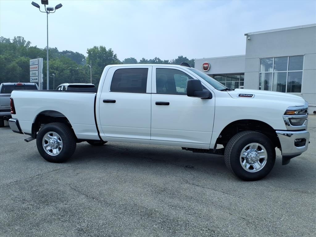 New 2026 Ram 2500 TRADESMAN CREW CAB 4X4 6'4 BOX Pickup