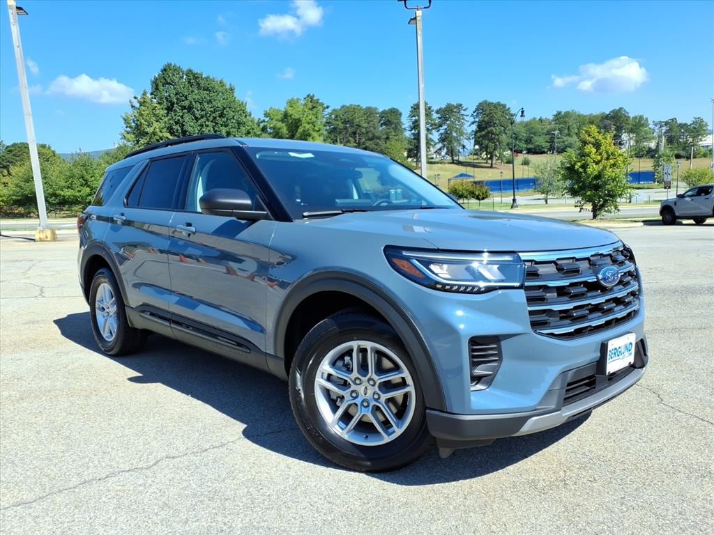 New 2026 Ford Explorer Active w/200A Pkg Sport Utility