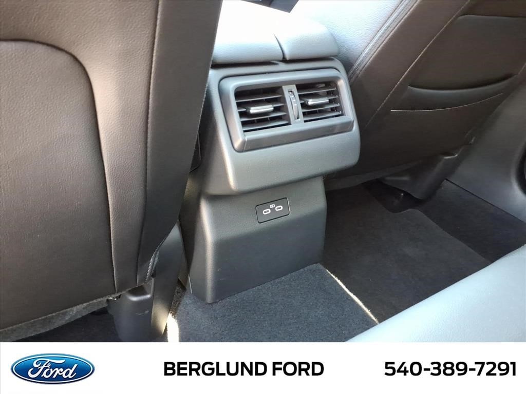 2025 Mazda CX-50 Premium - Photo 16