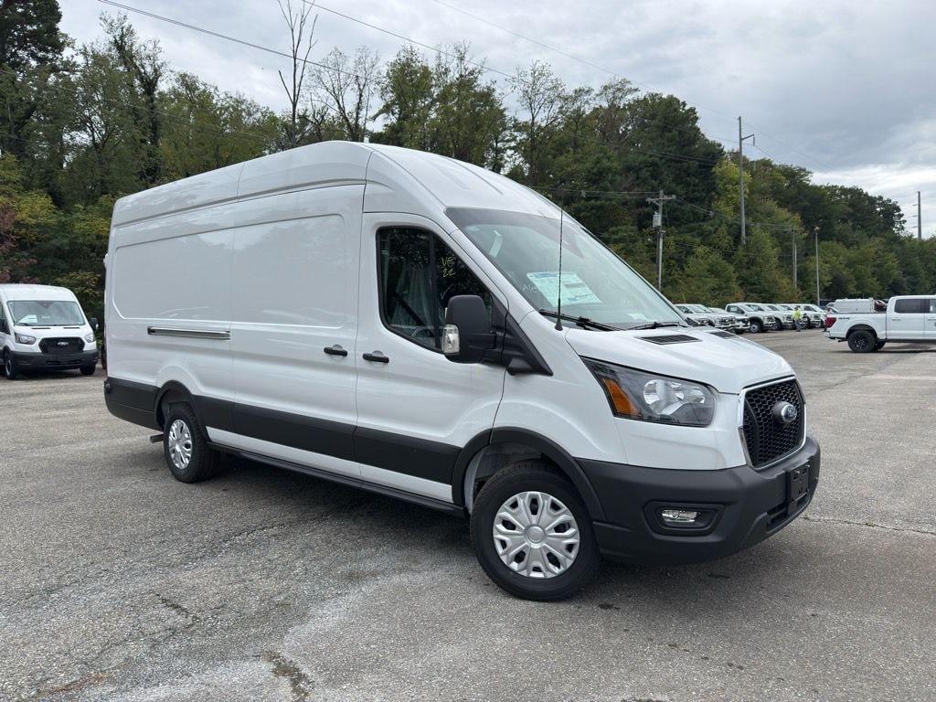 New 2025 Ford Transit Van Base Extended Cargo Van