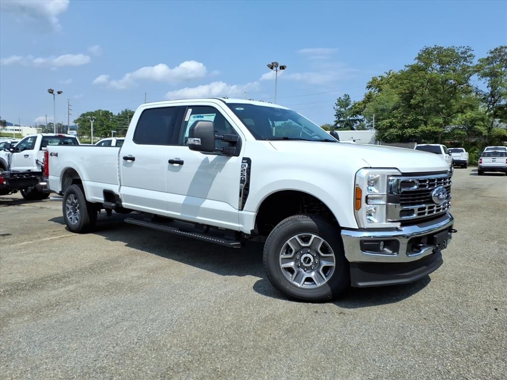 2025 Ford F-250 Super Duty XLT's photo