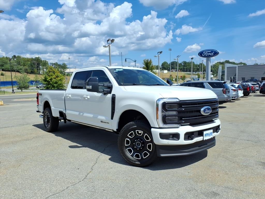 New 2026 Ford F-350 Platinum Crew Cab