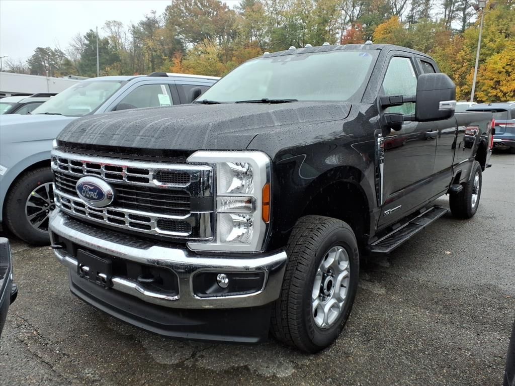 2026 Ford F-250 XLT photo 2