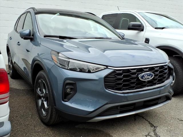 2026 Ford Escape ST-Line Select's photo