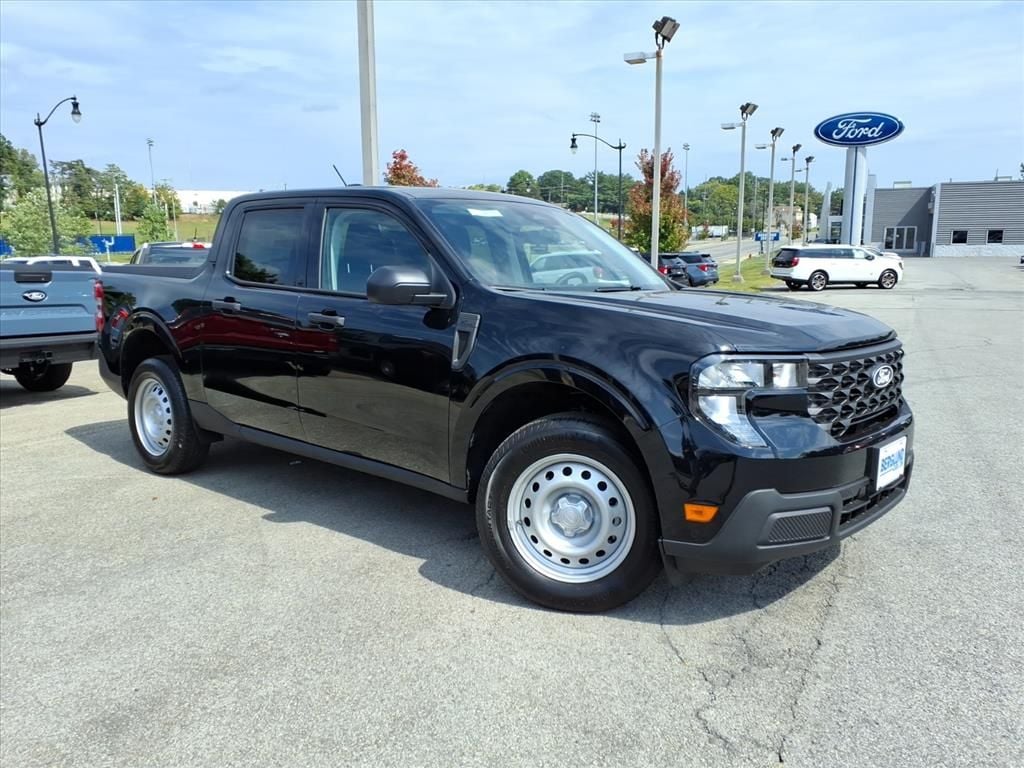 New 2025 Ford Maverick XL SuperCrew