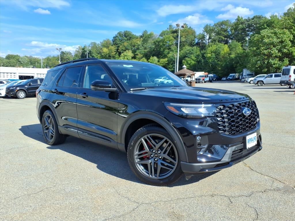 New 2026 Ford Explorer ST Sport Utility
