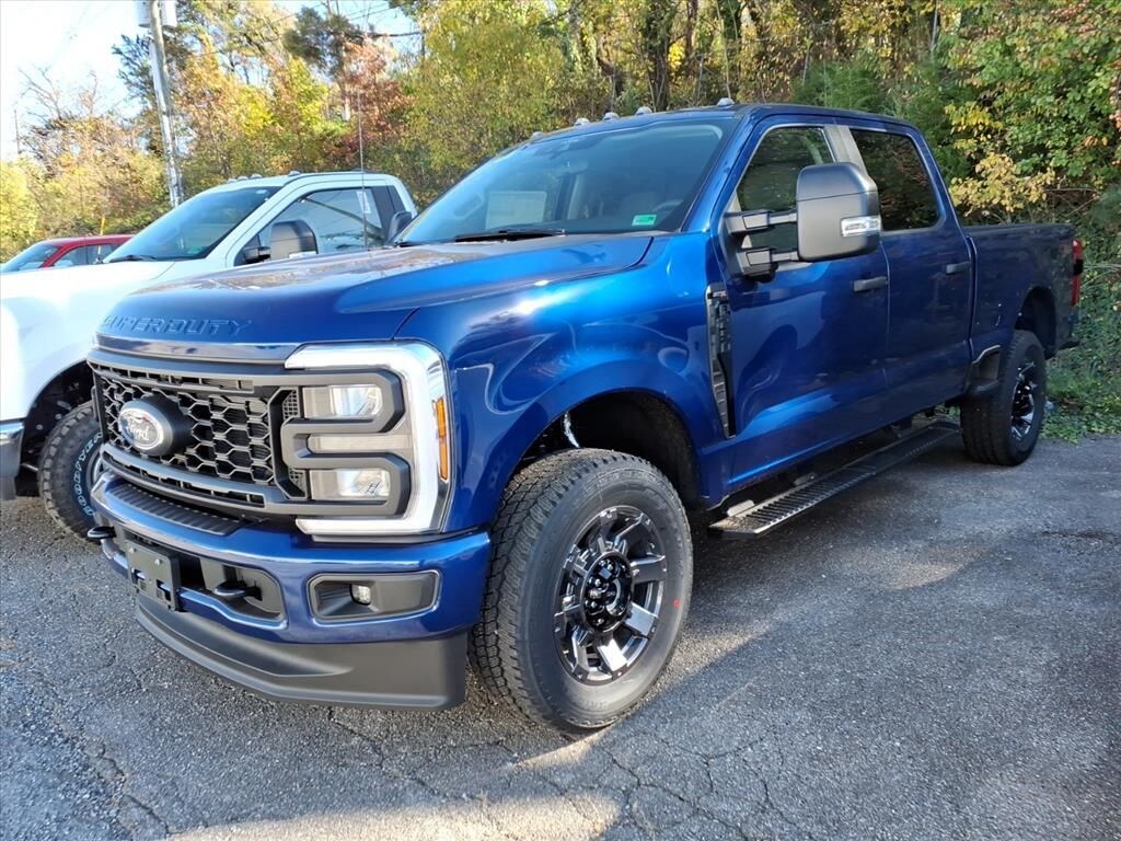 New 2026 Ford F-250 XL Crew Cab