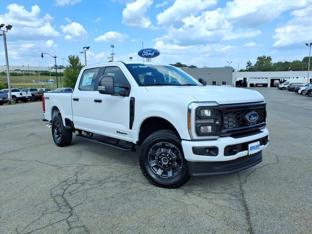 New 2026 Ford F-250 XL Crew Cab