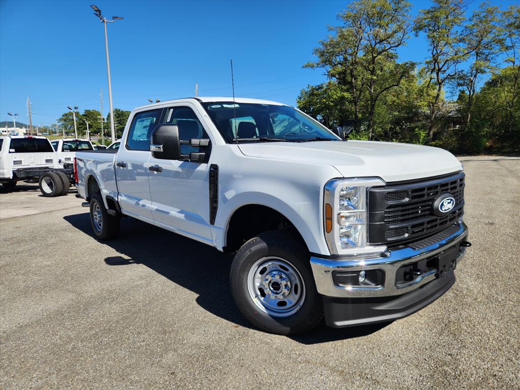 2027 Ford F-250 XL Crew Cab