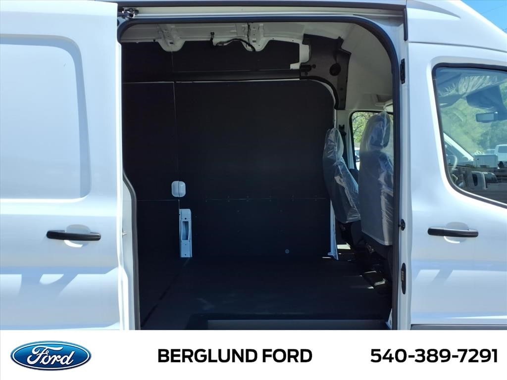 2026 Ford Transit Van Base - Photo 10