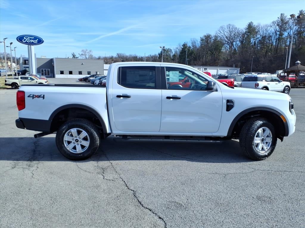 New 2025 Ford Ranger XL SuperCrew